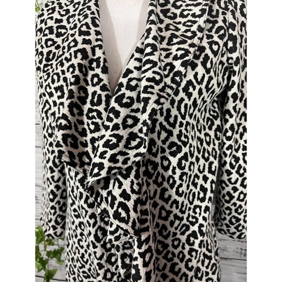 Calvin Klein Jacket size 2 Black White Cheetah Leopard Waterfall Career Stretch - Picture 9 of 13